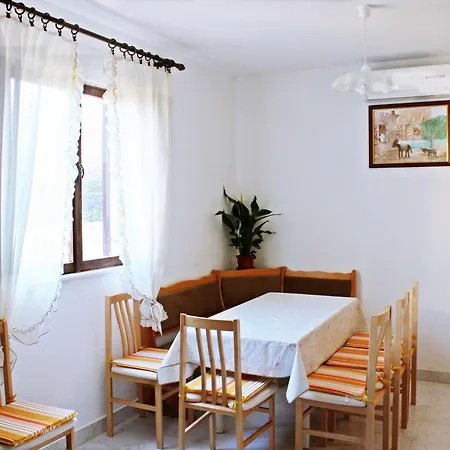 Apartment Brksi *